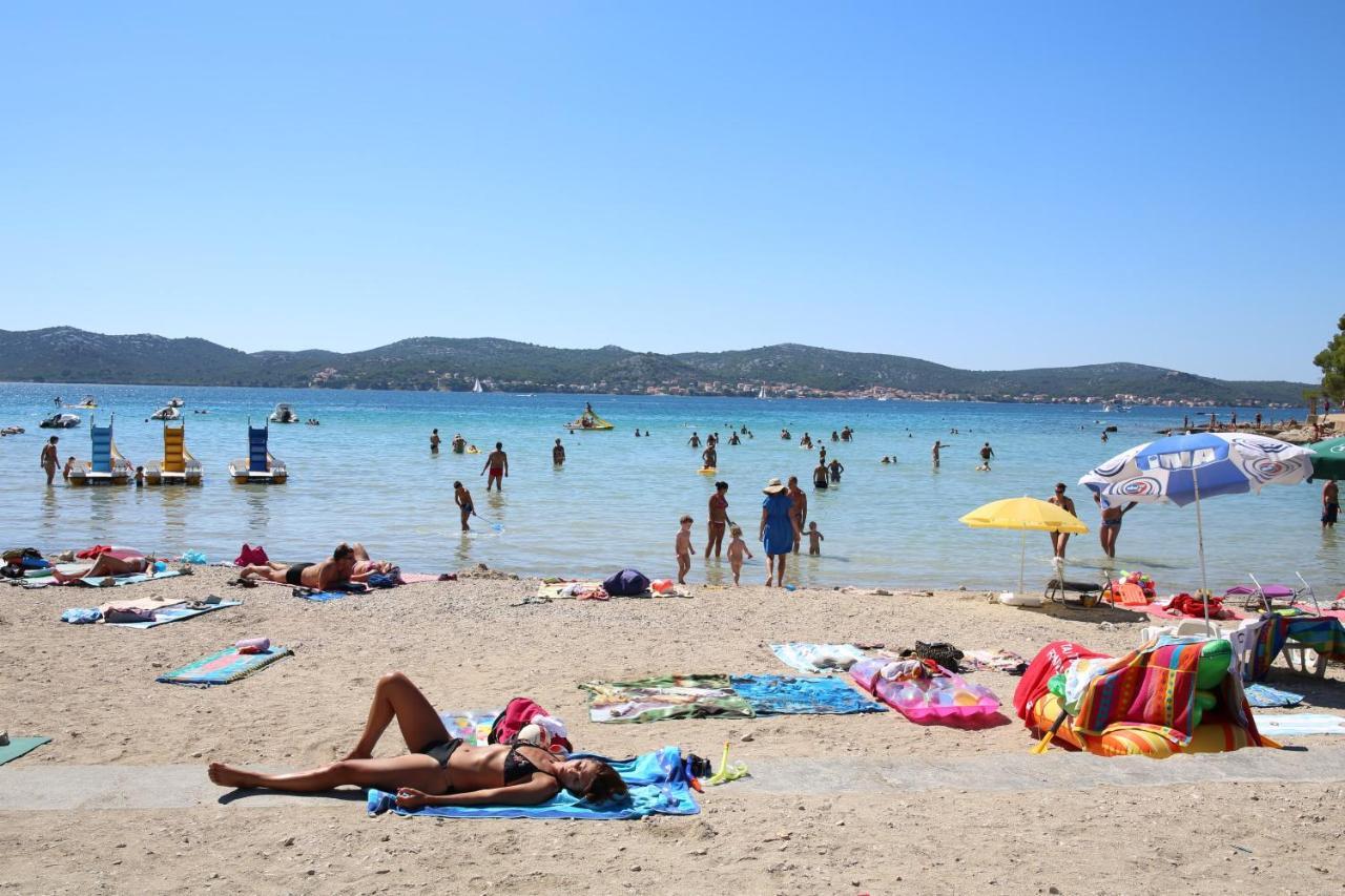 Grande Glamping With Pool Hotel Biograd Na Moru Exterior photo